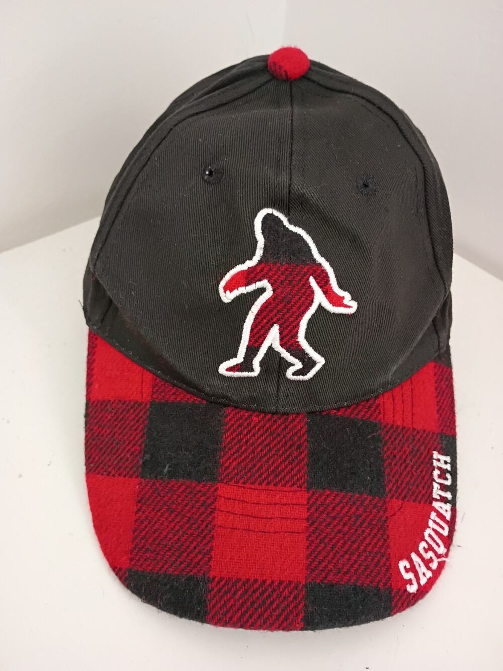Sasquatch Bigfoot Wyoming Plaid Baseball Cap Red Black Embroidered Hat